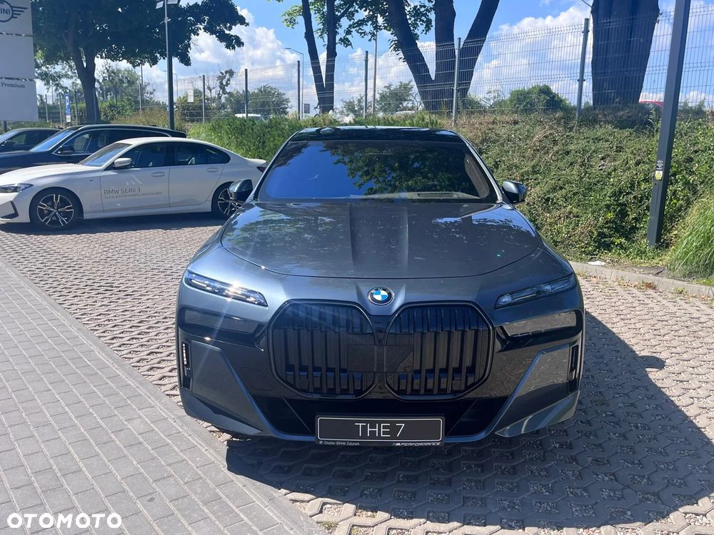 BMW Seria 7 740d xDrive mHEV sport - 9
