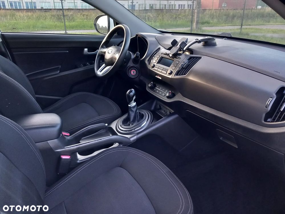 Kia Sportage 1.6 GDI L 2WD - 28
