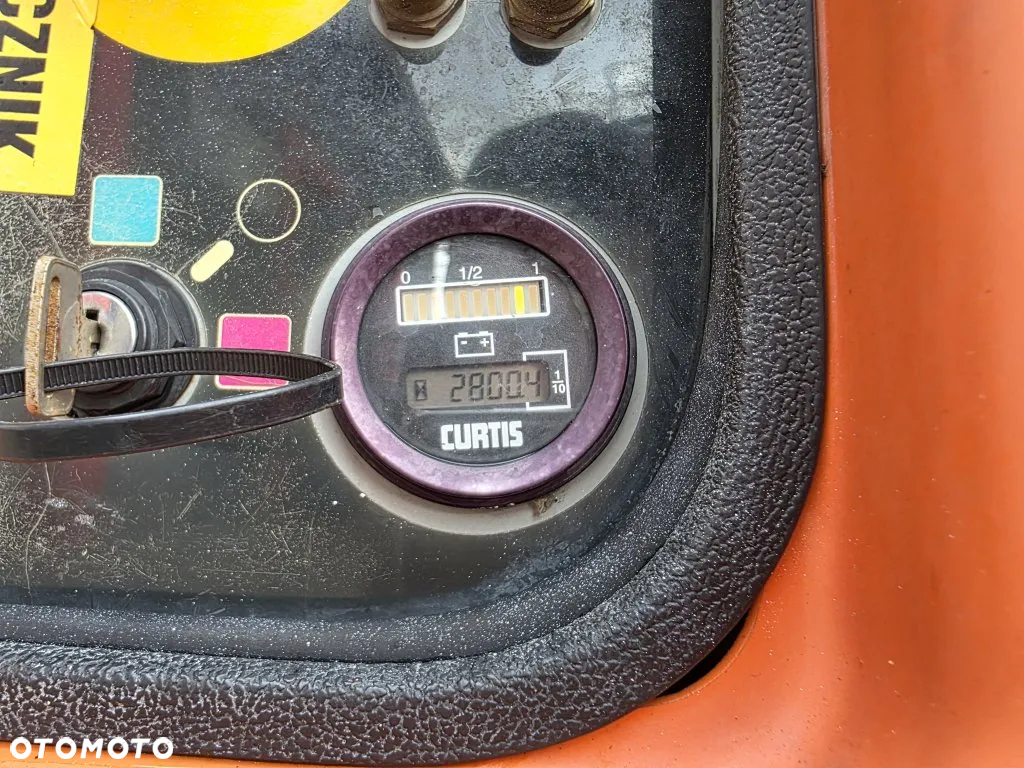 JLG 300AJP - 9