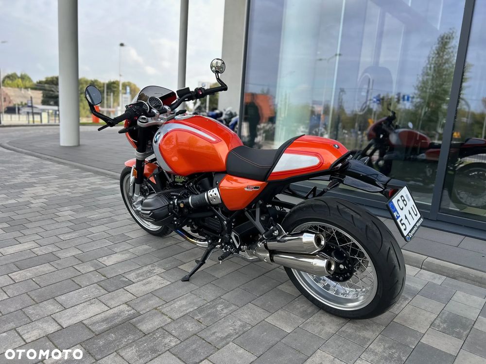 BMW R - 6
