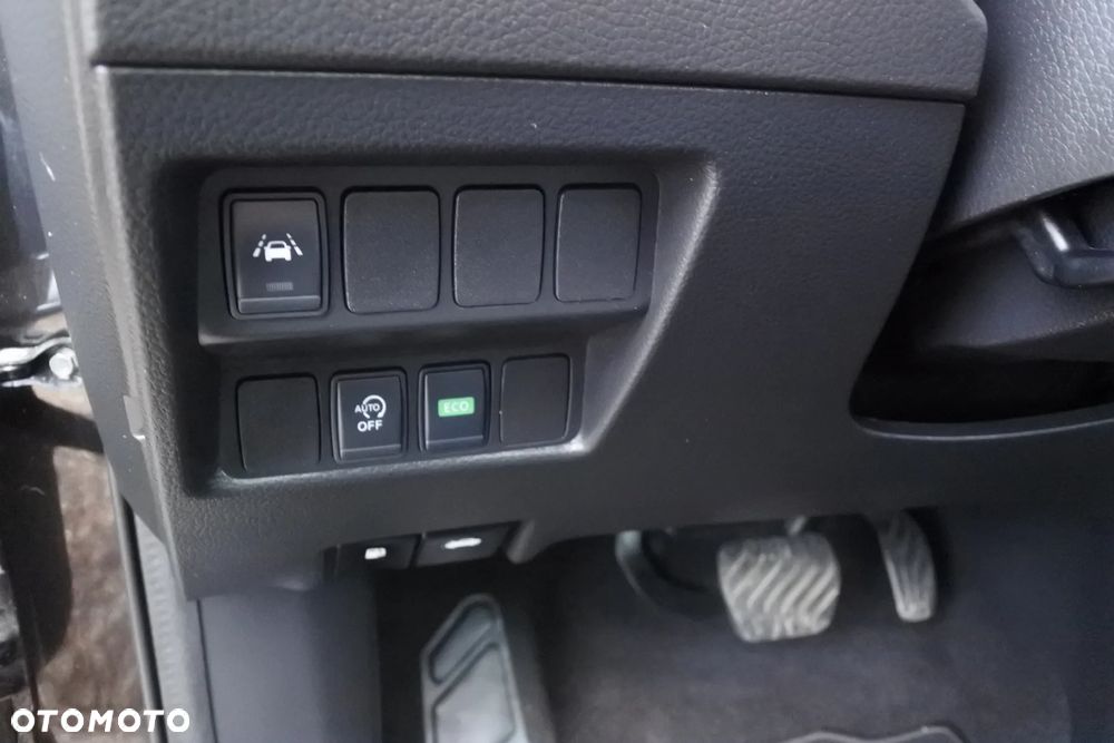 Nissan Qashqai 1.2 DIG-T Xtronic TEKNA+ - 29