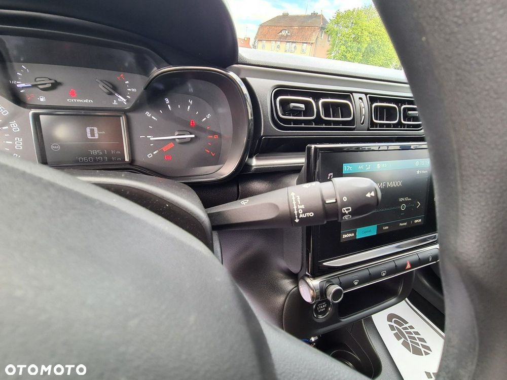 Citroën C3 1.2 PureTech Shine - 21