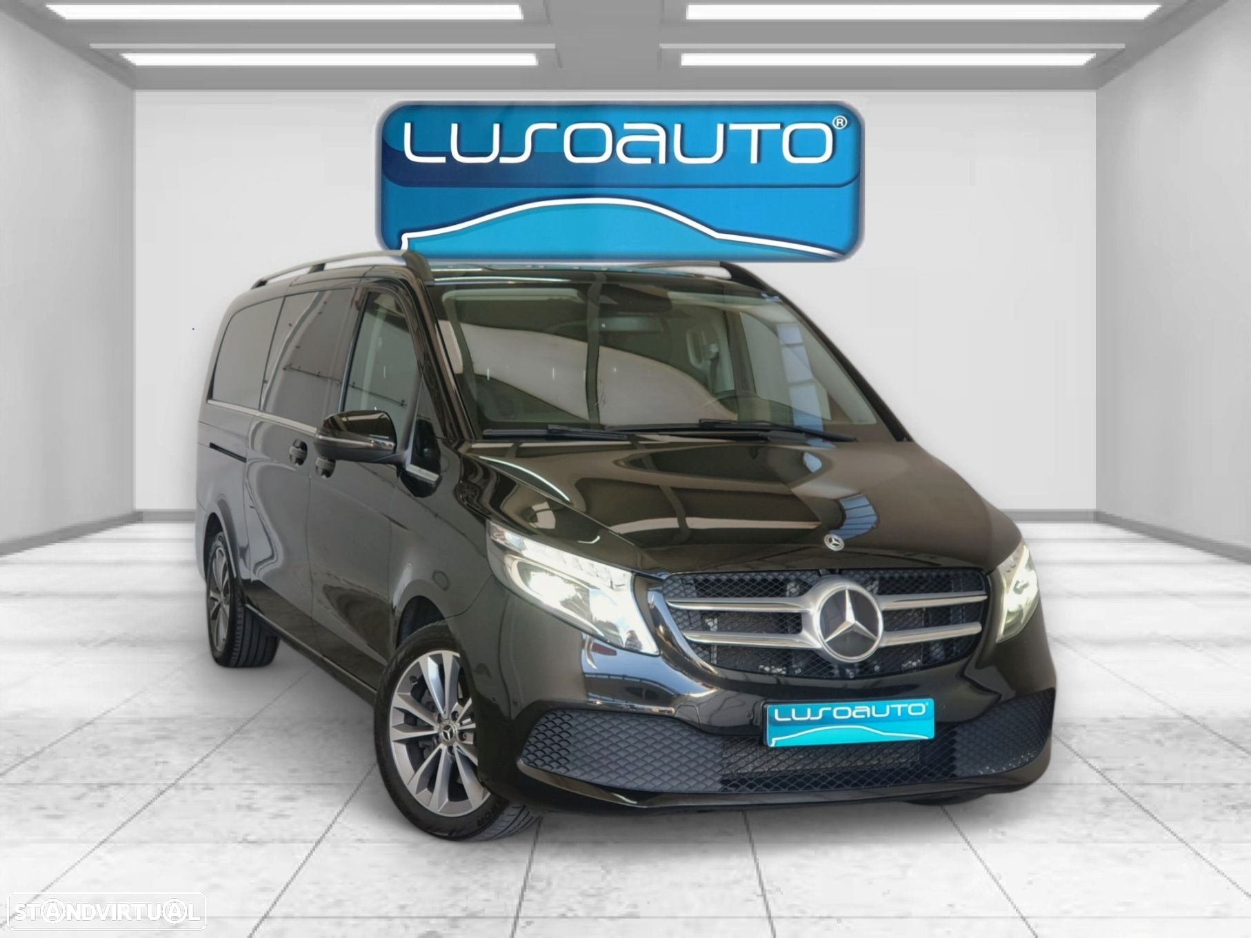 Mercedes-Benz V 300 d Longo Avantgarde - 4