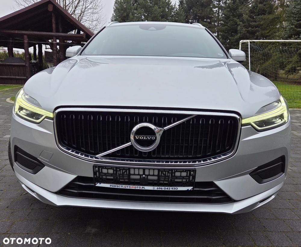 Volvo XC 60 D4 Momentum Pro - 3
