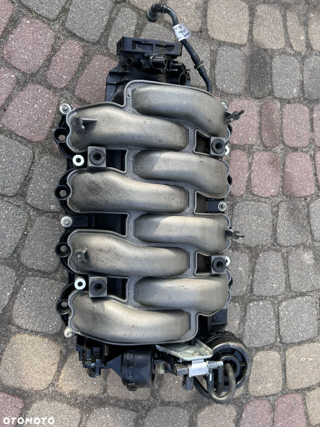 Kolektor ssący Ford Mustang 5,0 V8 GT 2011-2014 - 1