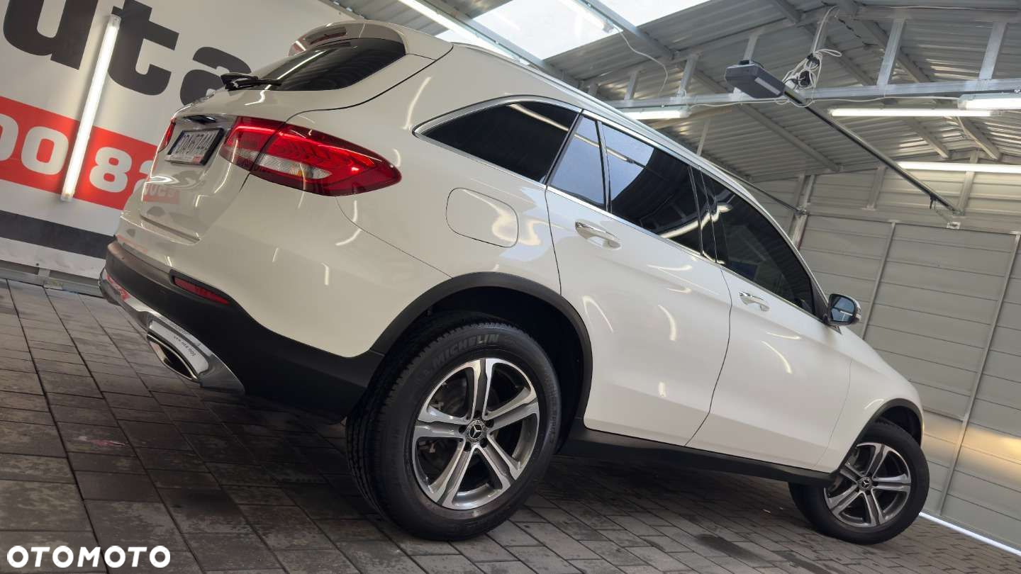 Mercedes-Benz GLC - 15