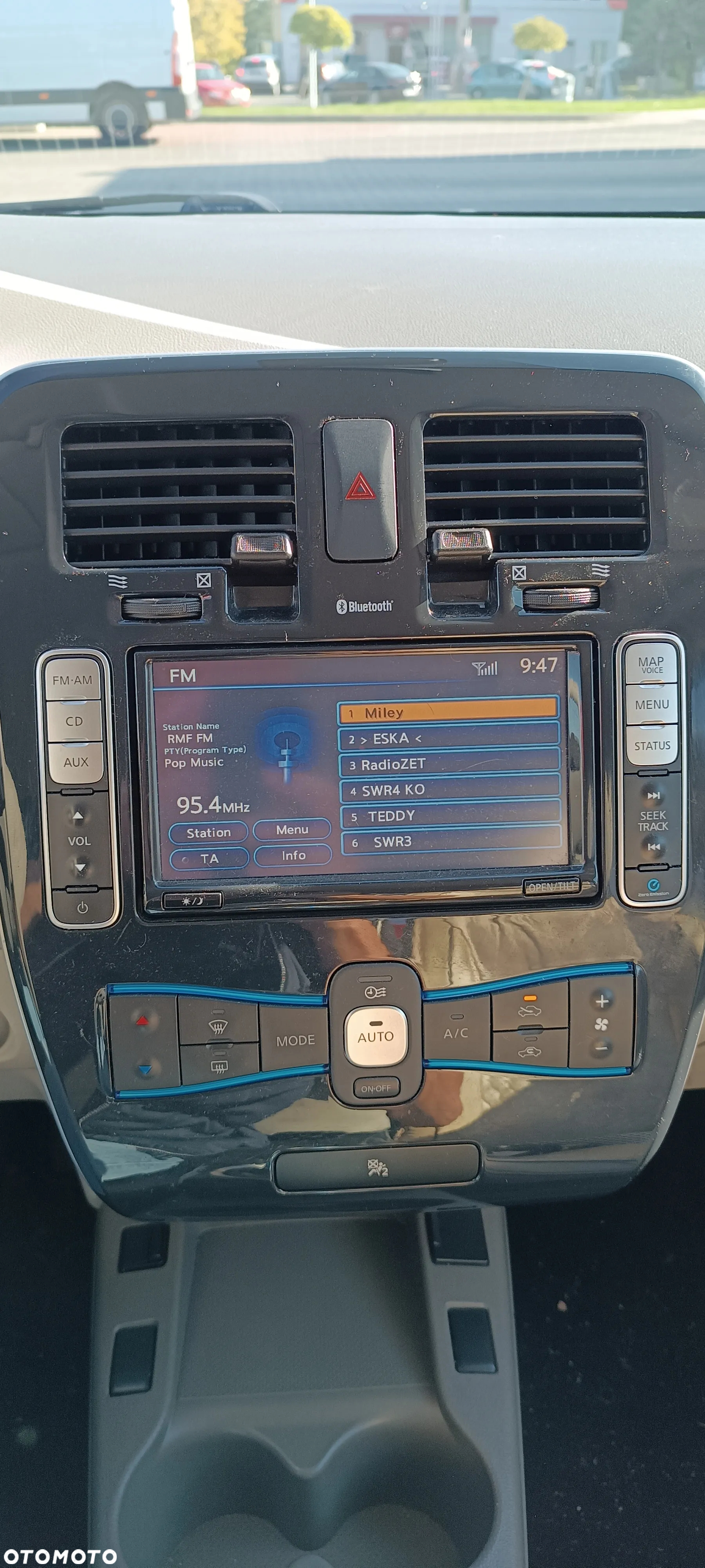 Nissan Leaf Standard - 30