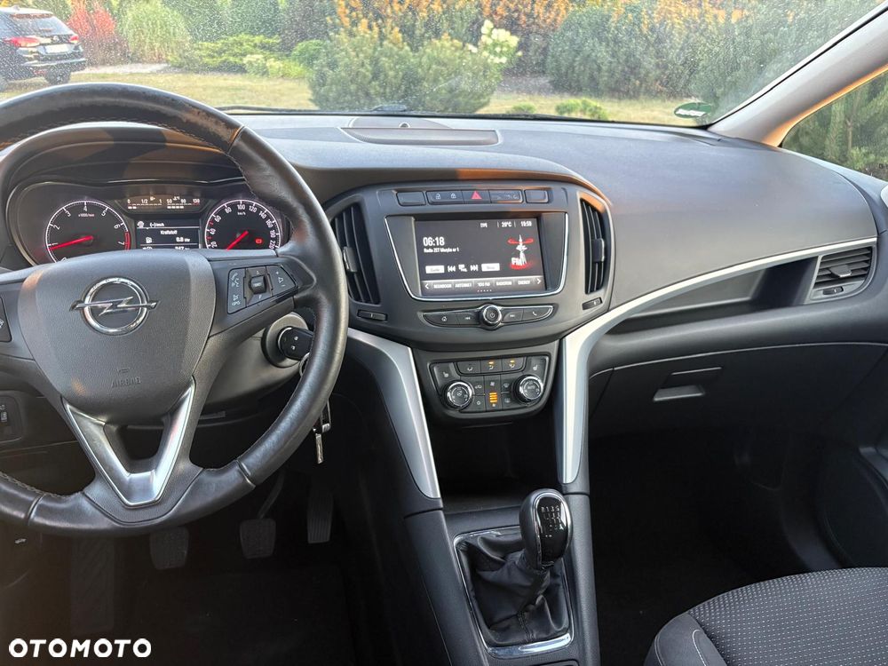 Opel Zafira 1.4 T Cosmo - 9