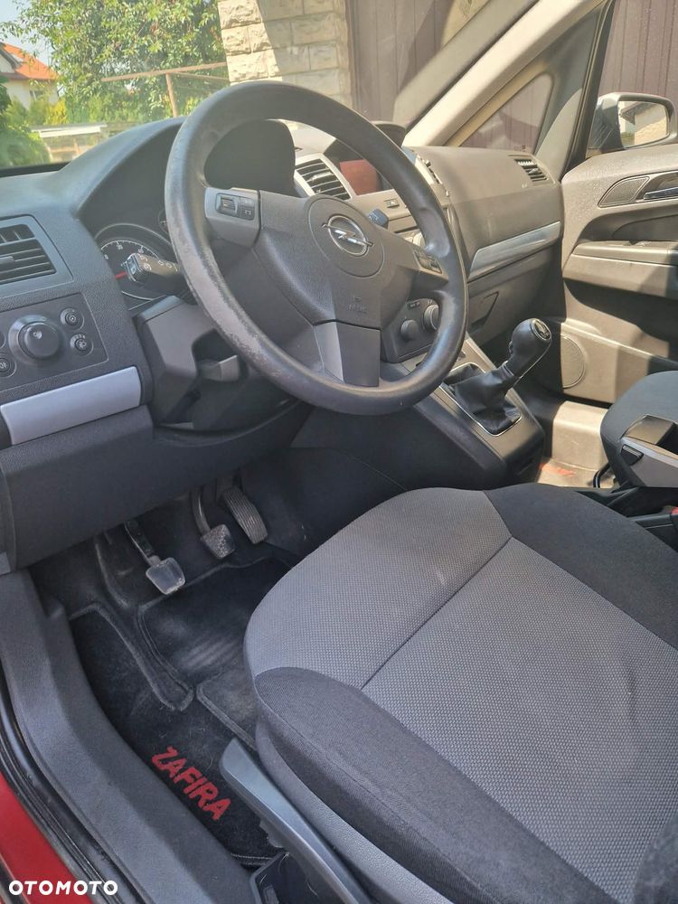 Opel Zafira 1.9 CDTI - 18