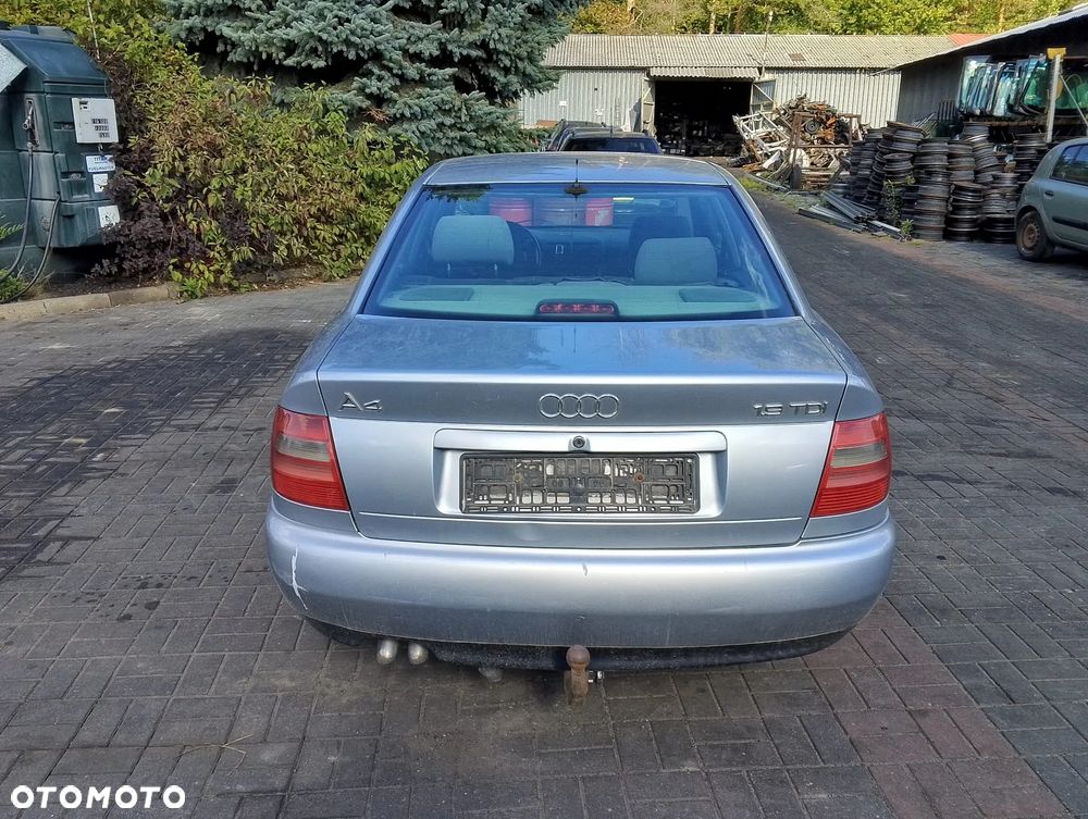 Audi A4 B5 Przed Lift (94-97.) 1.9 TDI 89KM. Silnik AHU Skrzynia DHL lakier LY7M / L5.Cały na części. GWARANCJA !!! Przód Tył Zestaw Komplet Drzwi Klapa Zderzak Błotnik Maska Grill Atrapa Szyba Pas Lampa Lusterko Boczki Fotel Kanapa Kokpit Deska Rozdzielcza Przełącznik Włącznik Sterownik Przewody Wiązka Instalacja Moduł Komputer Czujnik Listwa Pompa Alternator Wtryski Głowica Rozrusznik Kompresor Sprzęgło Dwumas Silnik Skrzynia ABS Klimatyzacji Paliwa Wspomagania Kolektor Turbina Przepustnica Zawór Chłodnica Koło Hak Belka Sanki Zawieszenie Mcpherson Półoś Amortyzator Wydech Tłumik Zacisk Most - 4