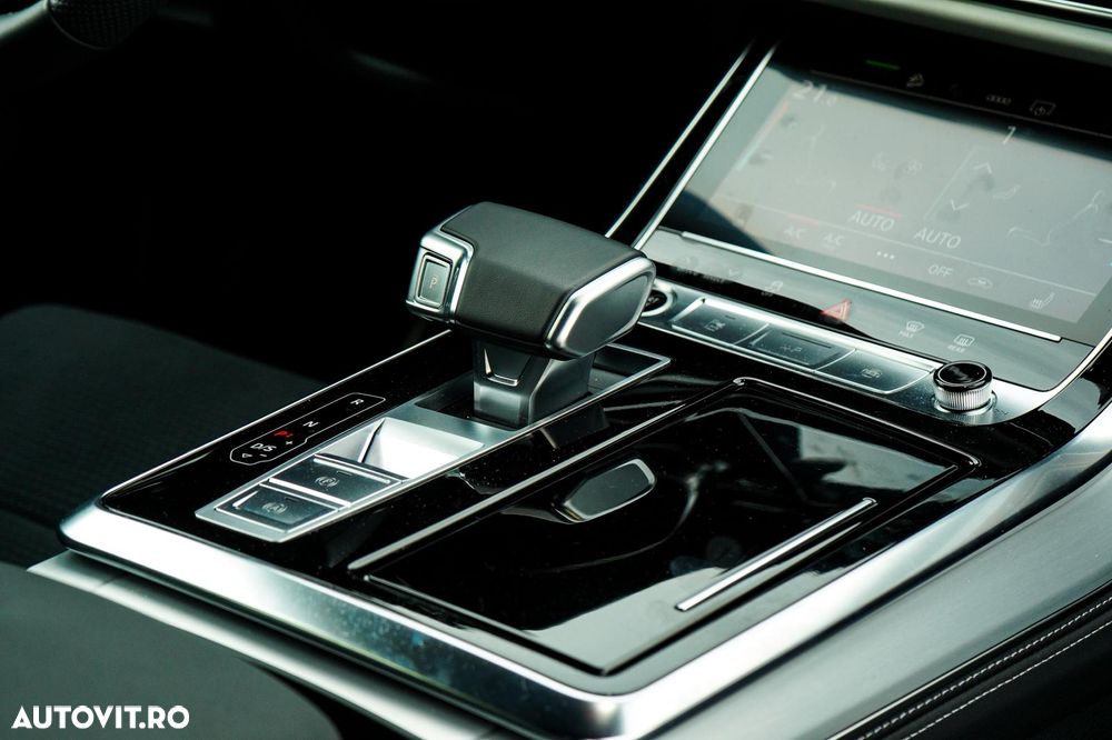 Audi Q8 55 TFSI e quattro Tiptronic PHEV - 20