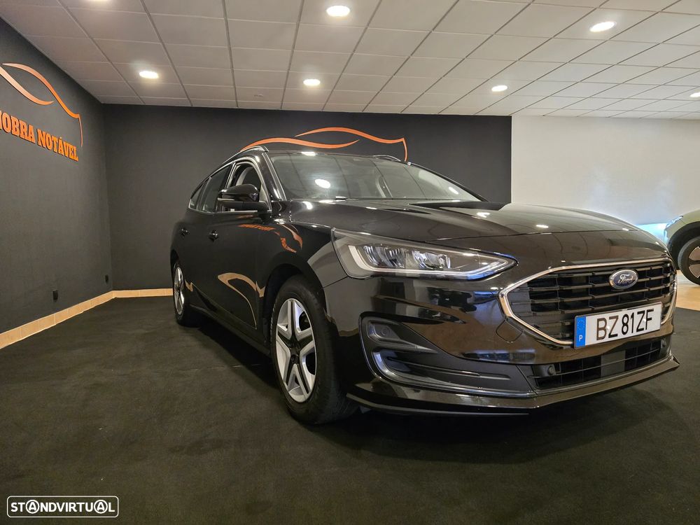 Ford Focus SW - 12
