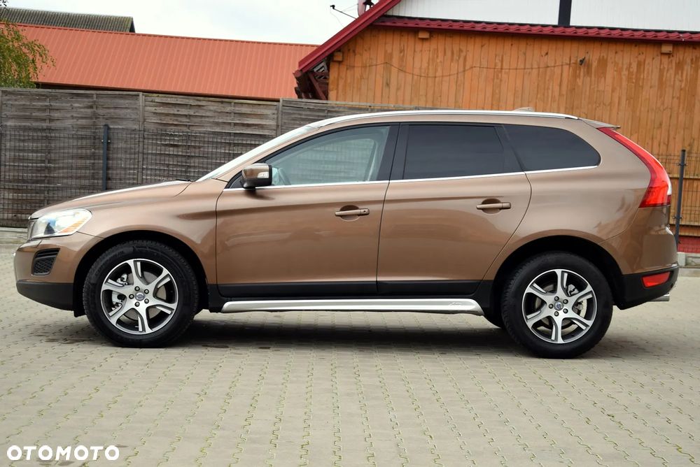 Volvo XC 60 D4 Summum - 8