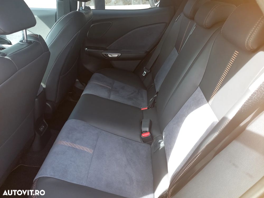 Lexus LBX 1.5 HEV 4x2 CVT Cool - 9