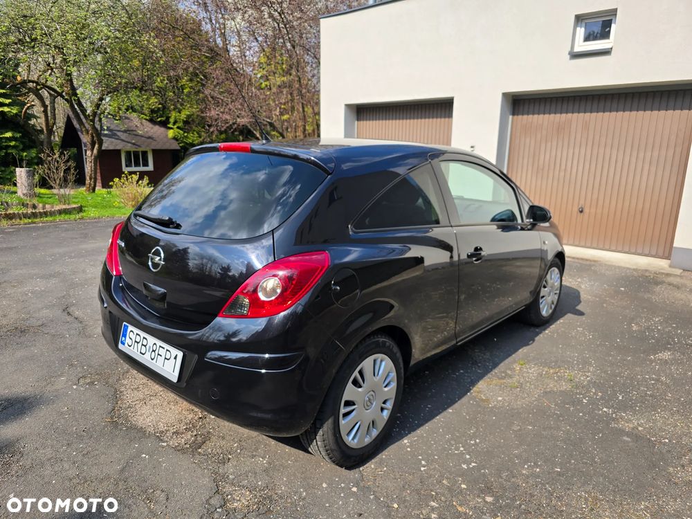Opel Corsa - 2