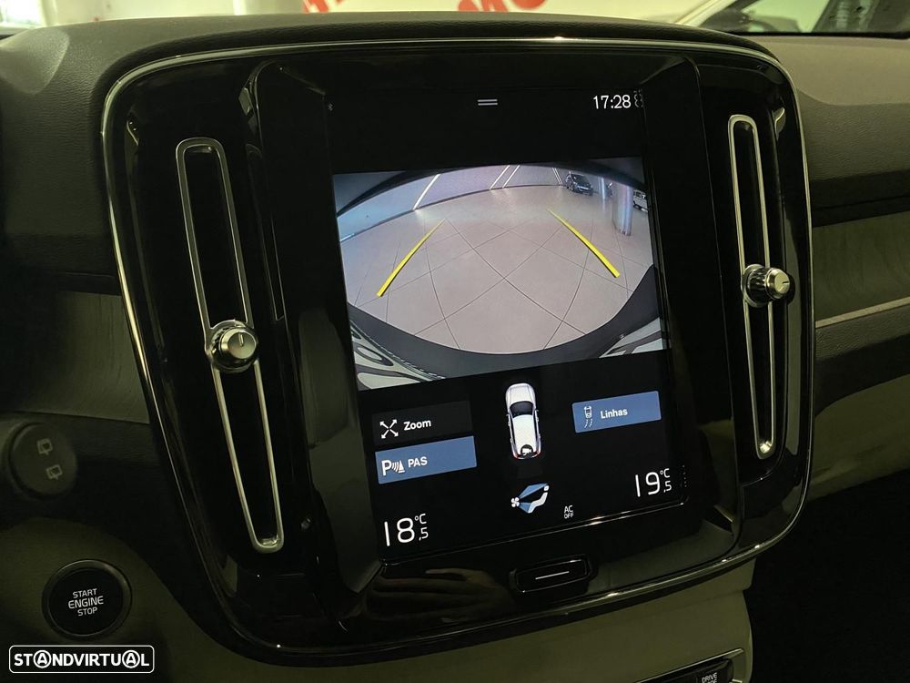 Volvo XC 40 1.5 T2 Inscription Geartronic - 20