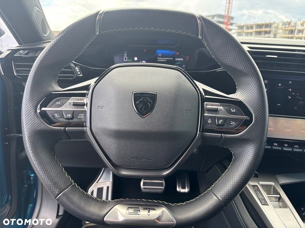 Peugeot 408 1.6 Plug-In Hybrid 225 GT EAT8 - 15
