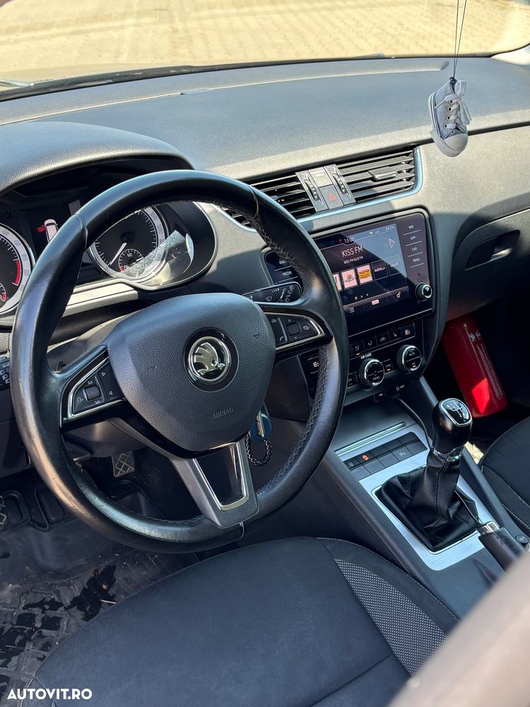 Skoda Octavia 1.6 TDI Ambition - 9