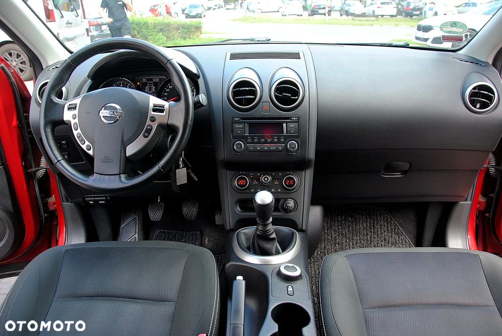 Nissan Qashqai - 12