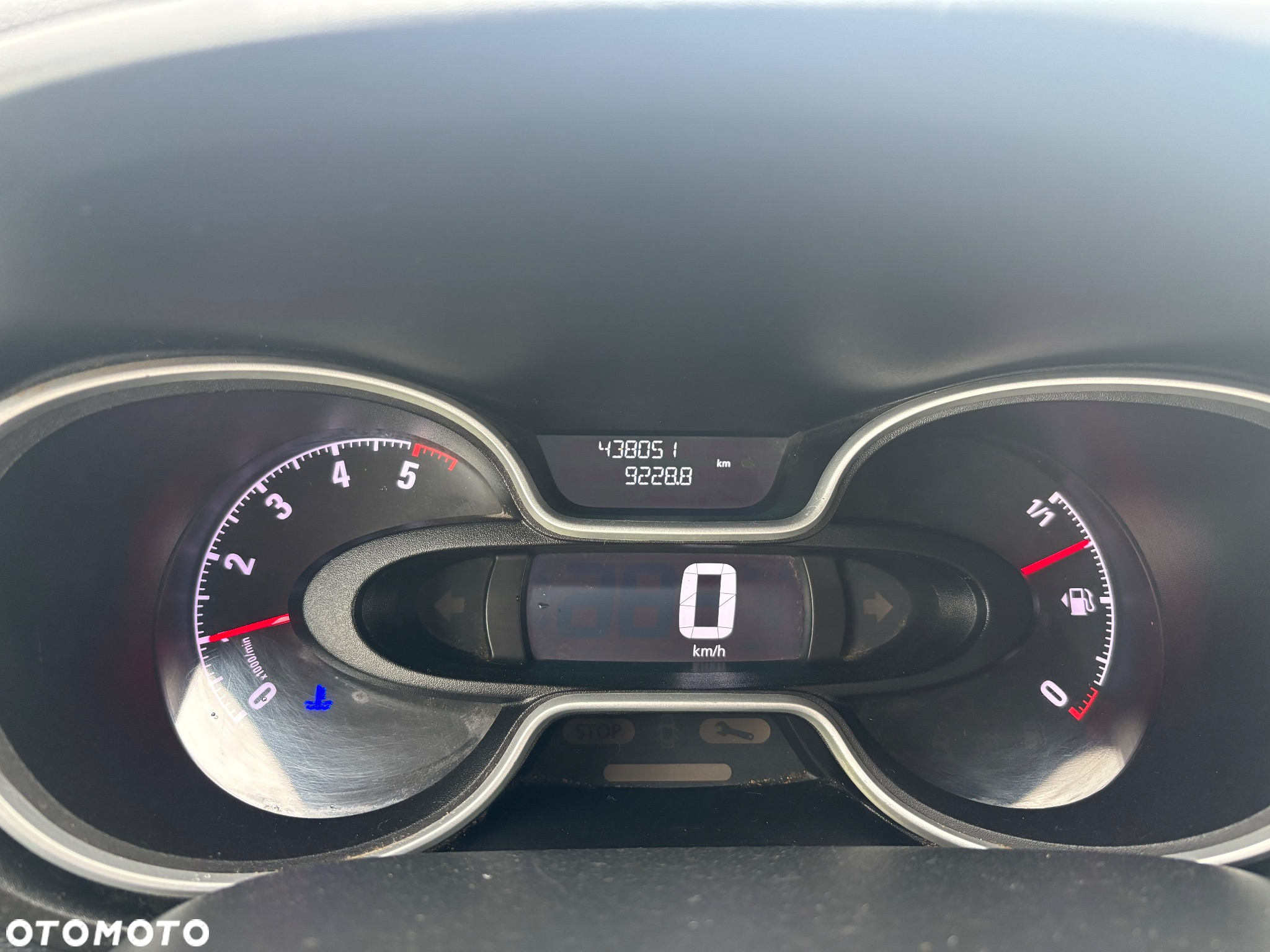 Opel VIVARO - 9