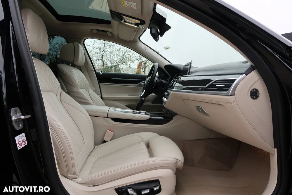 BMW Seria 7 730d xDrive - 17