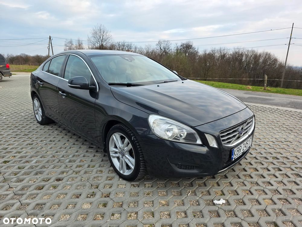 Volvo S60 D4 Edition Pro - 3