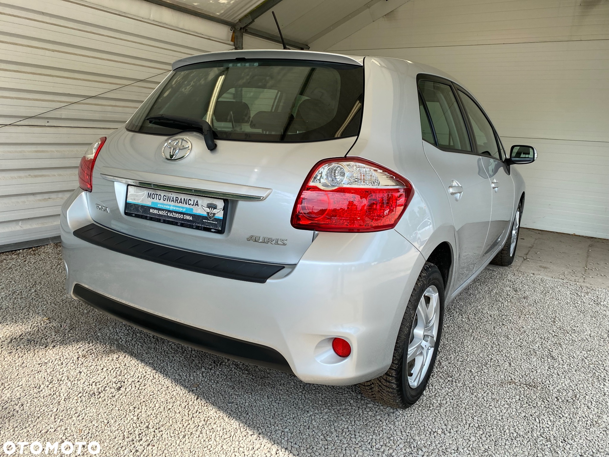 Toyota Auris 1.6 Luna - 7