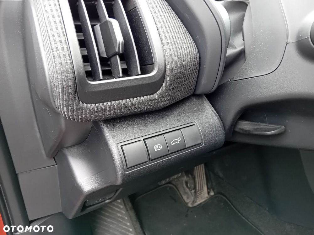 Toyota bZ4X 71.4kWh 4x4 Premiere Edition - 17