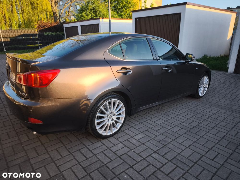 Lexus IS 250 F Sport - 10