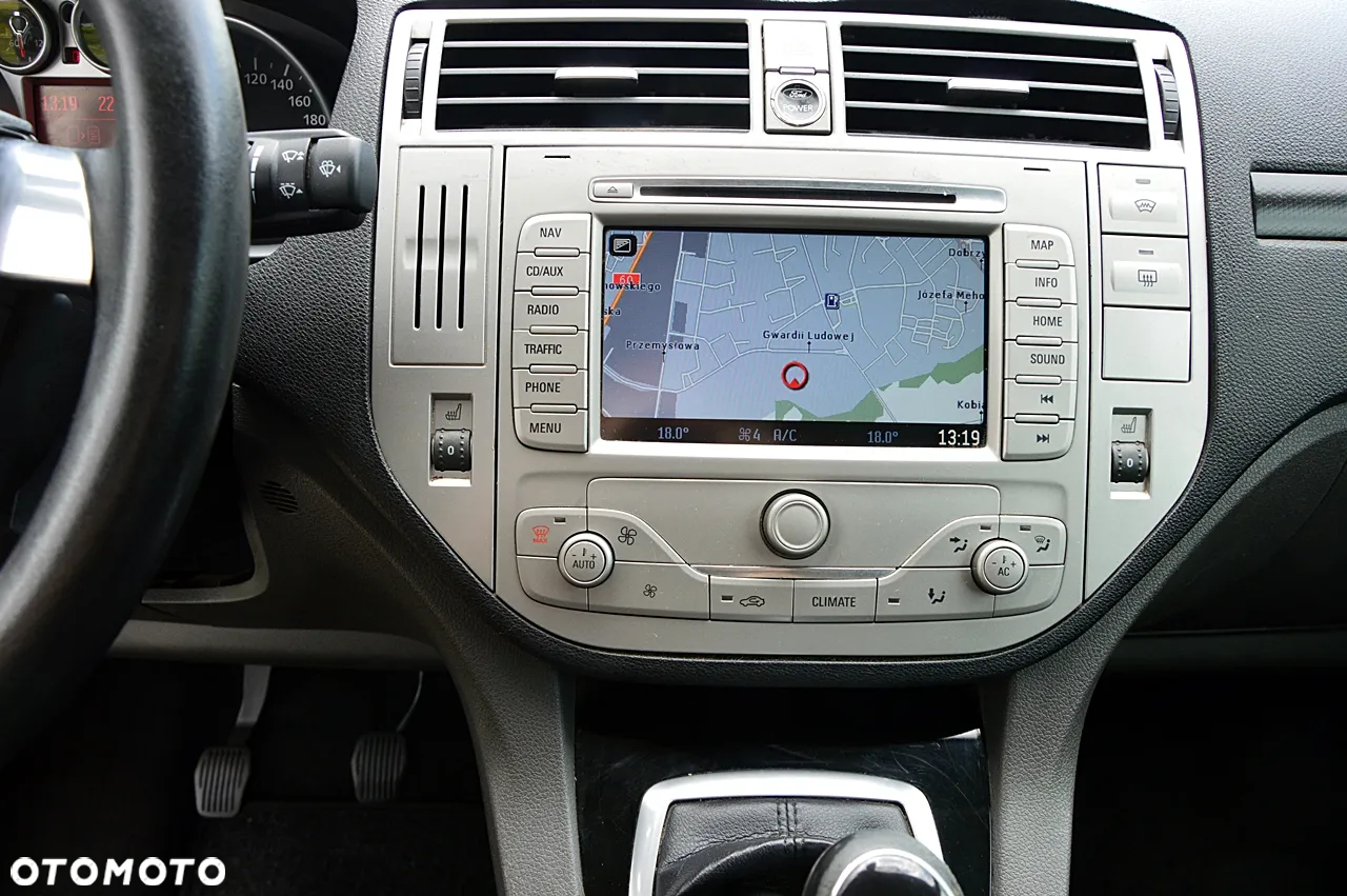 Ford Kuga 2.0 TDCi Titanium - 32