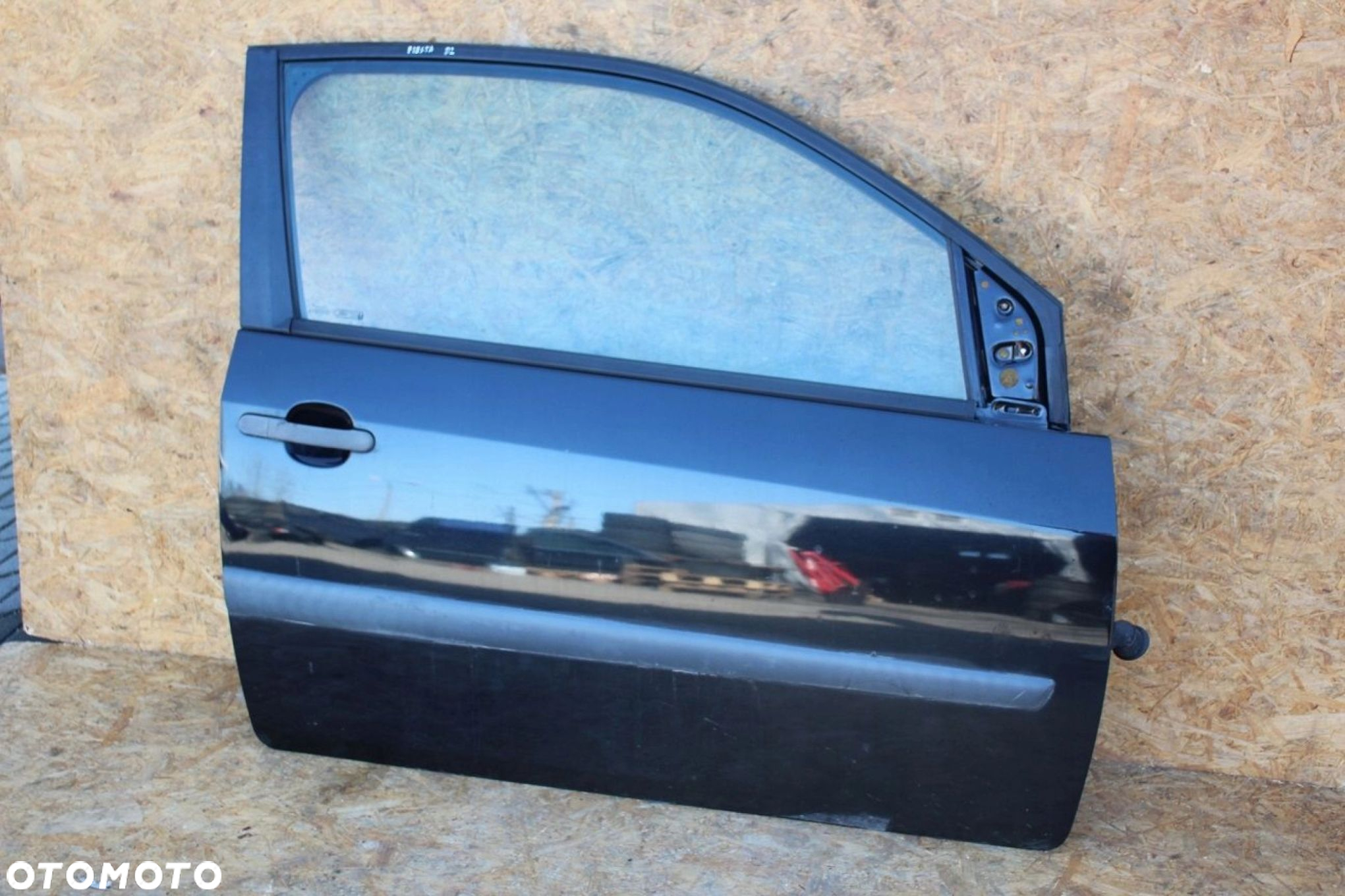 Drzwi Prawy przód prawe przednie FORD FIESTA VI mk6 HB 2d kolor D2 - 2