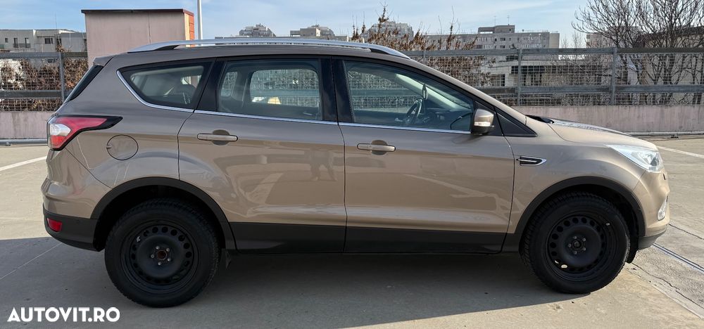 Ford Kuga 1.5 EcoBoost 2x4 Aut. Trend - 12