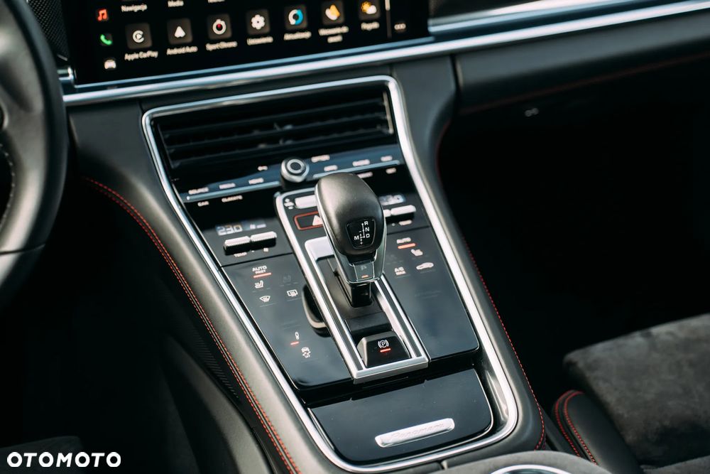 Porsche Panamera - 28