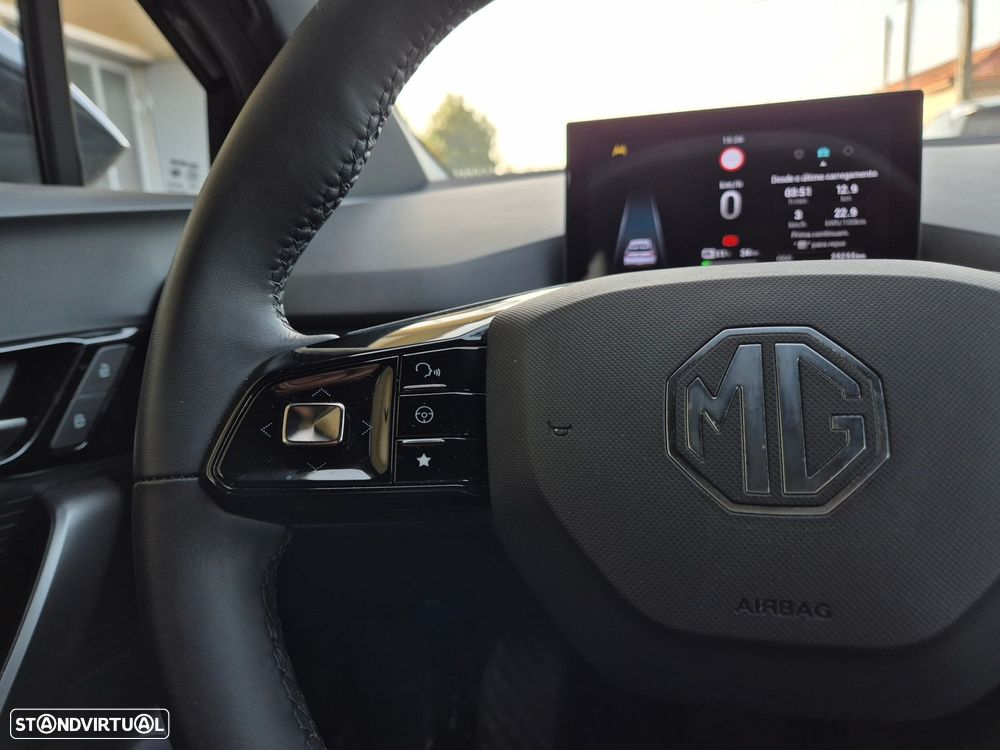 MG MG4 64 kWh Comfort - 22