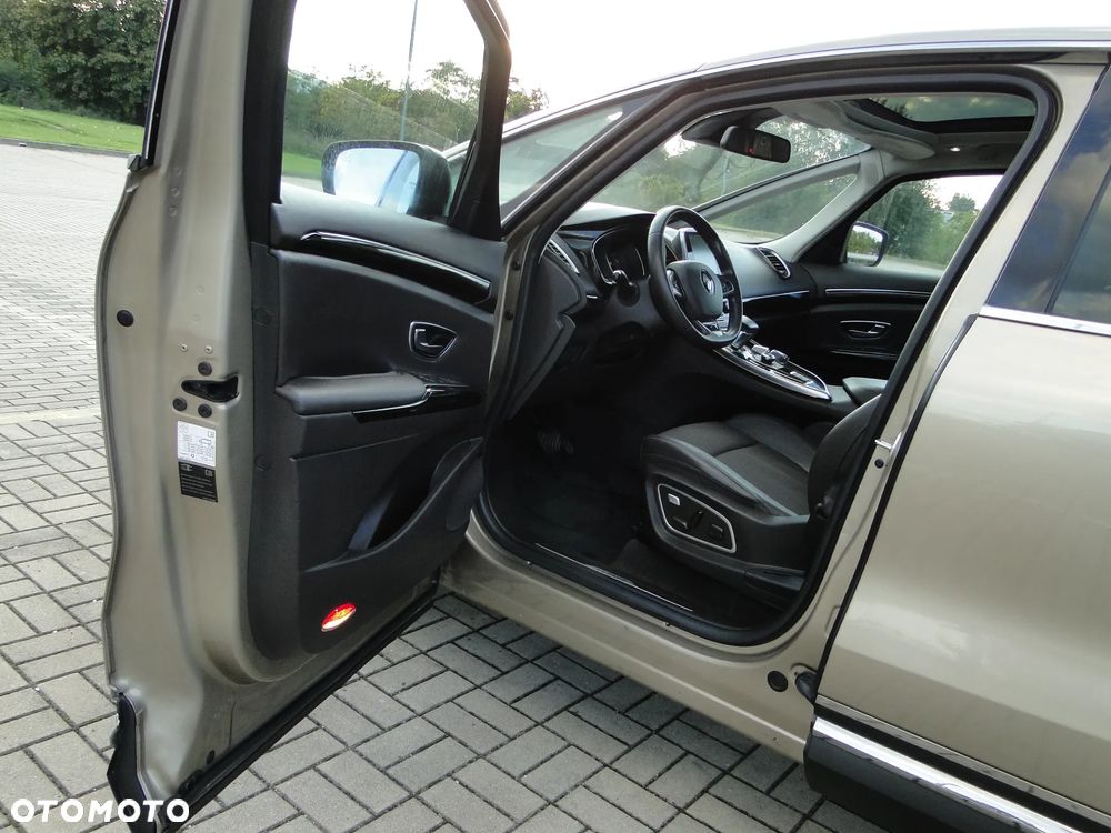 Renault Espace 1.6 dCi Energy Initiale Paris EDC 7os - 9