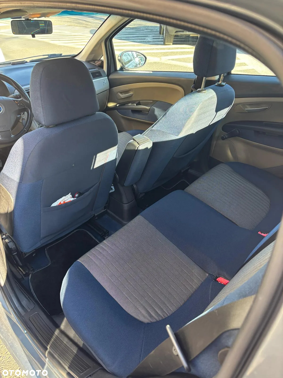 Fiat Punto - 10
