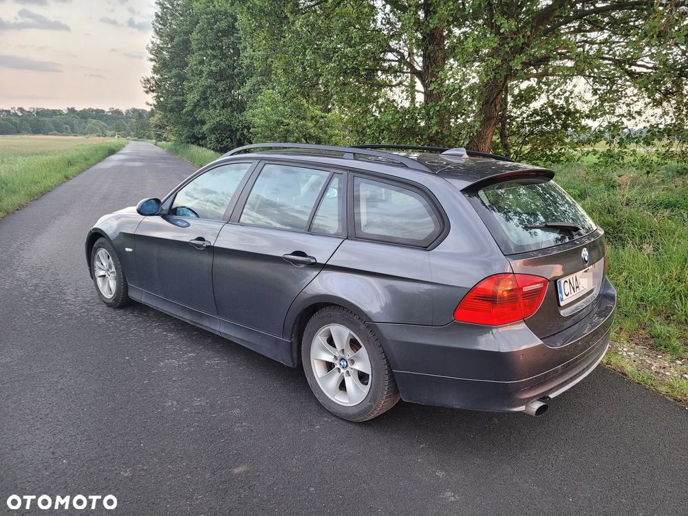 BMW Seria 3 - 6