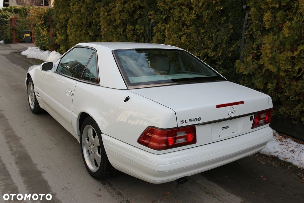 Mercedes-Benz SL - 27