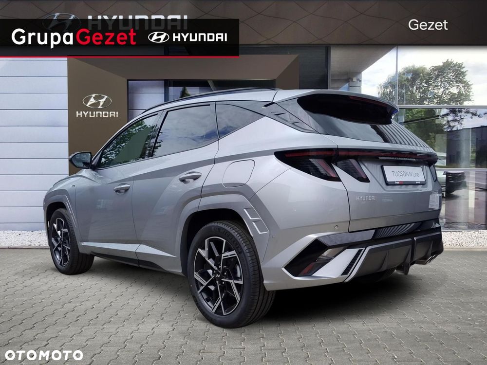 Hyundai Tucson - 8