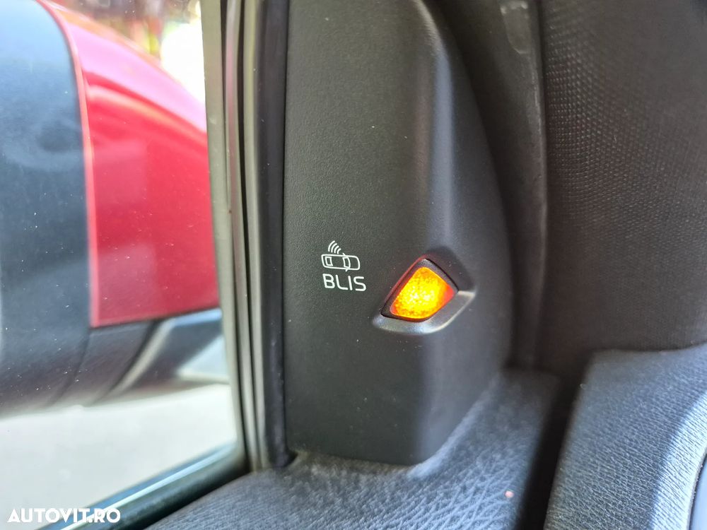 Volvo V40 T2 Inscription - 23