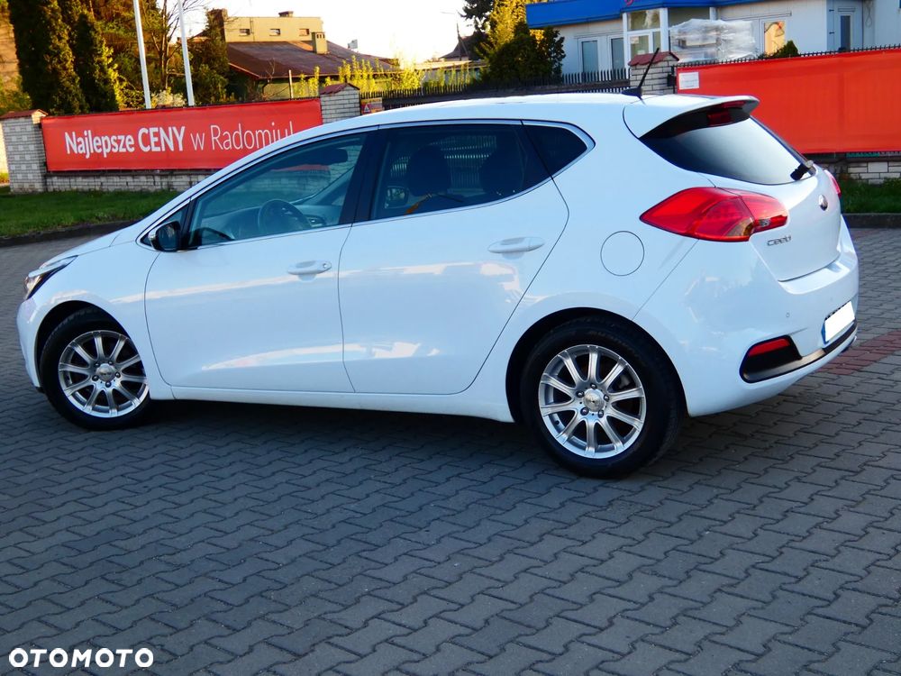 Kia Ceed 1.6 GDI Business Line - 2