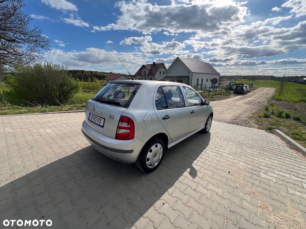 Skoda Fabia - 4