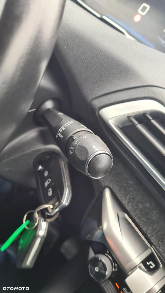 Peugeot 3008 BlueHDi 130 Stop & Start Allure - 19