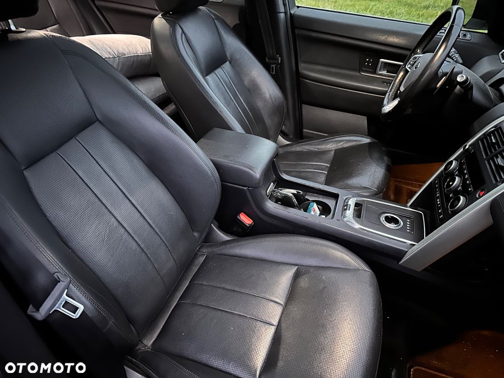 Land Rover Discovery Sport - 6
