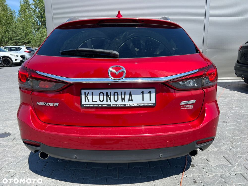 Mazda 6 - 12
