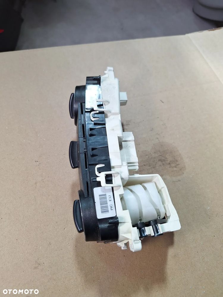 Mercedes A-Klasa W169 W245 Panel klimatyzacji nawiewu A1698301385 - 7