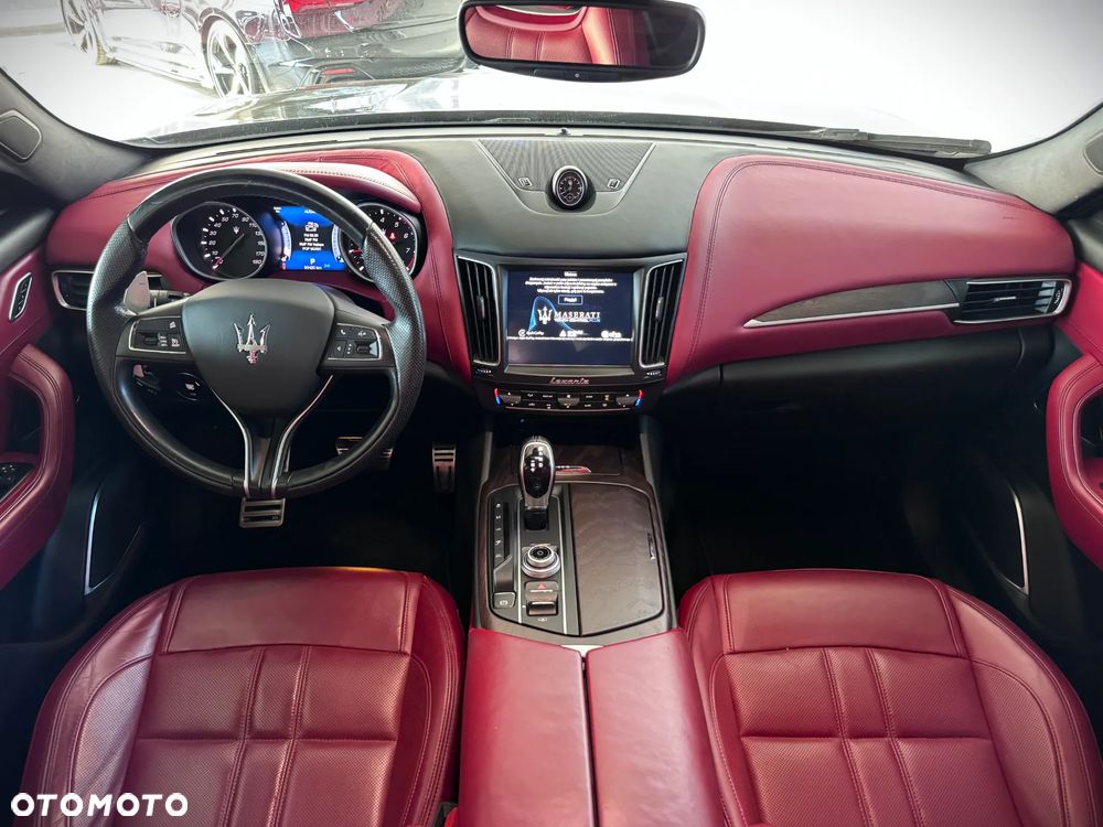 Maserati Levante S Q4 - 10