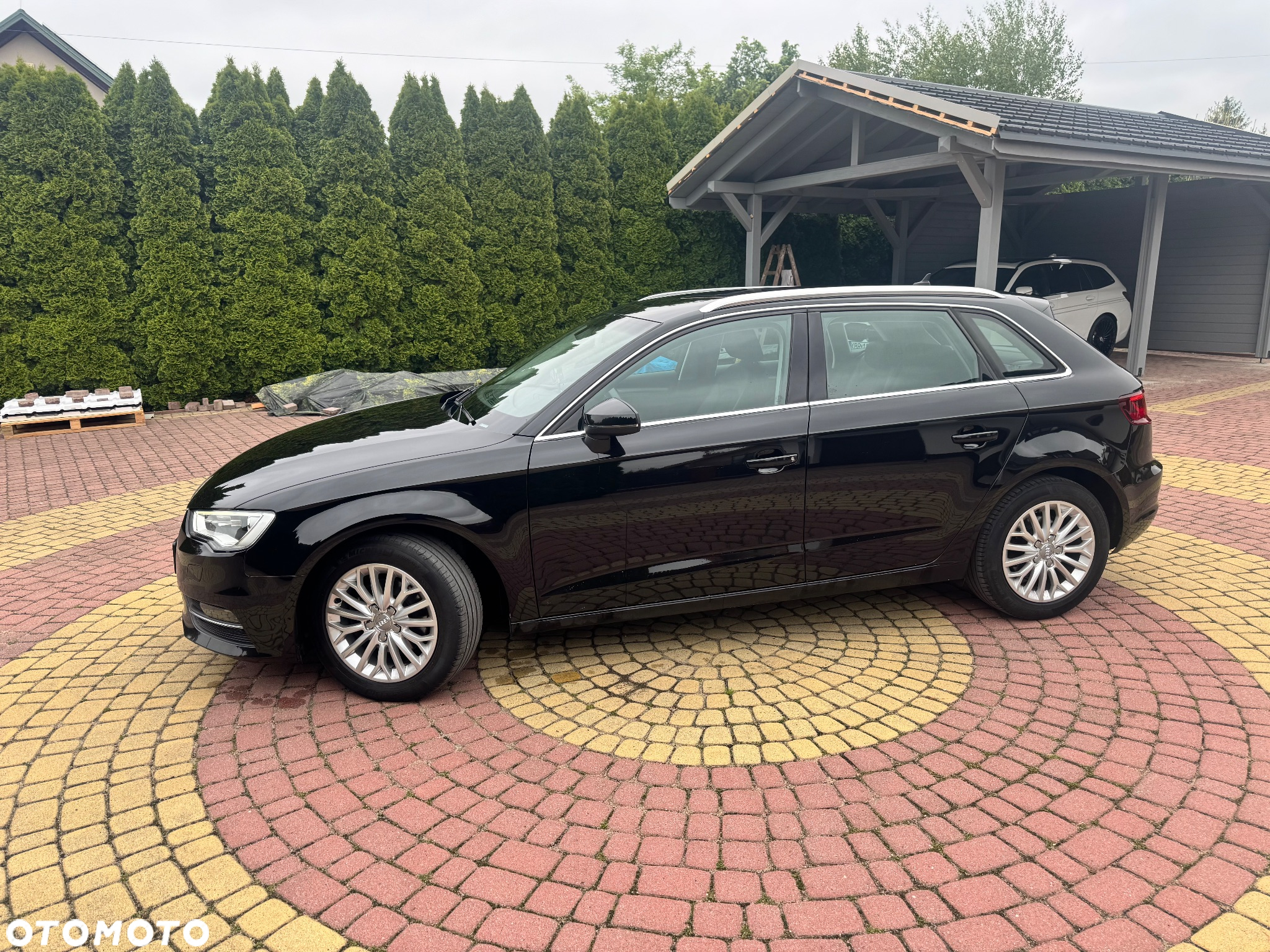 Audi A3 2.0 TDI Sportback quattro Attraction - 3