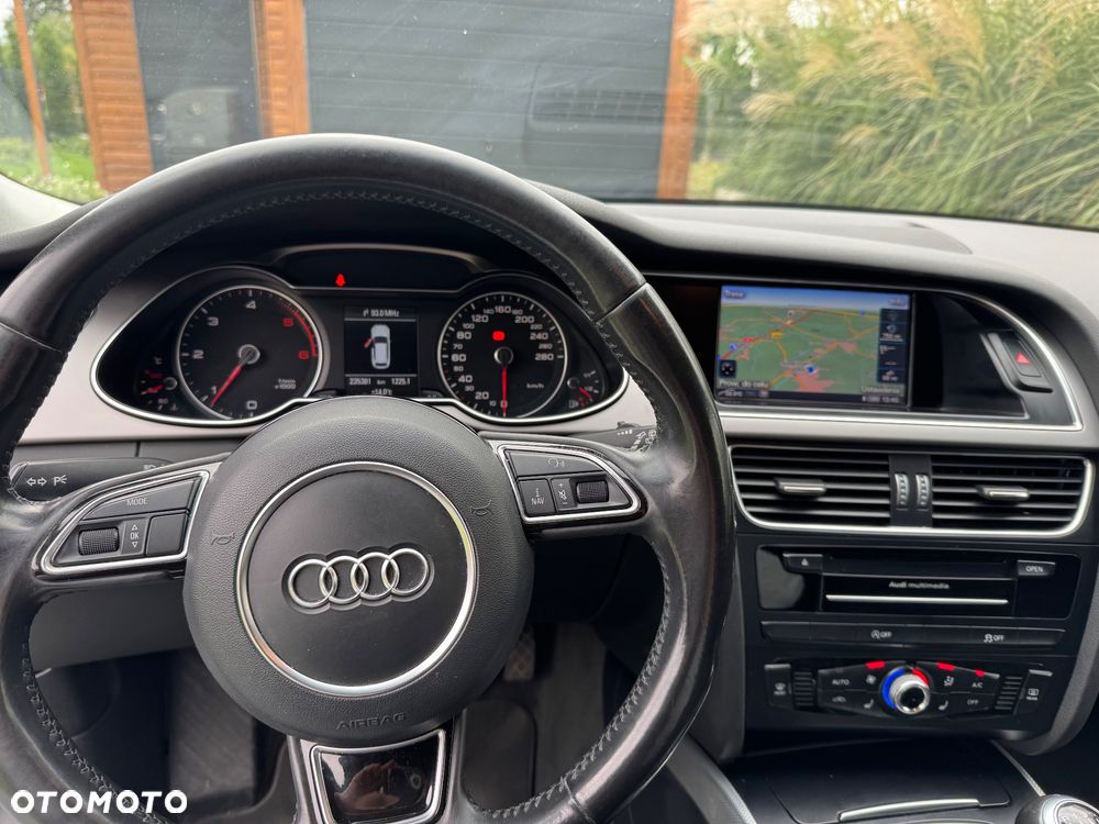 Audi A4 Avant 2.0 TDI ultra DPF Ambition - 12