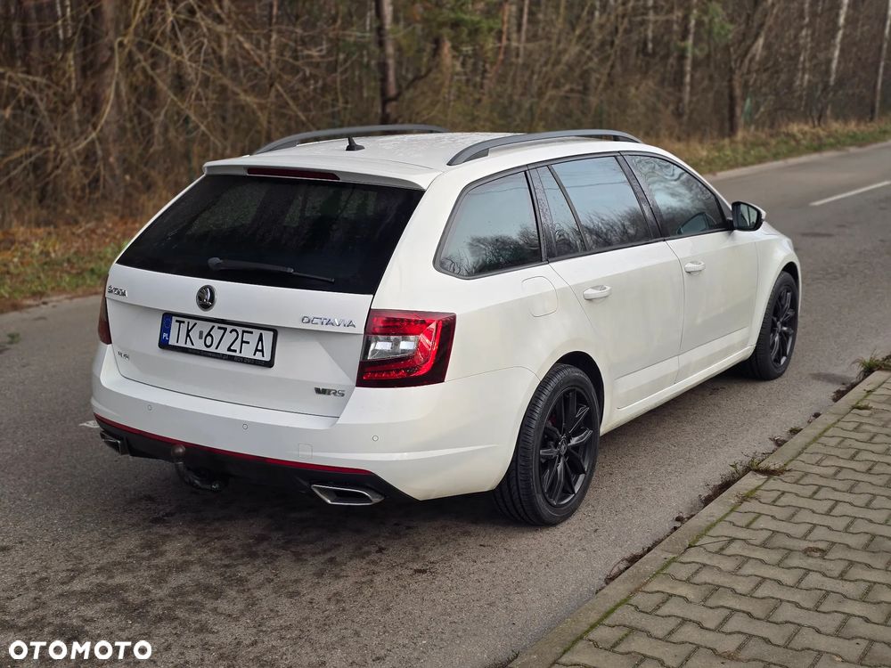 Skoda Octavia 2.0 TDI 4x4 DSG RS - 14